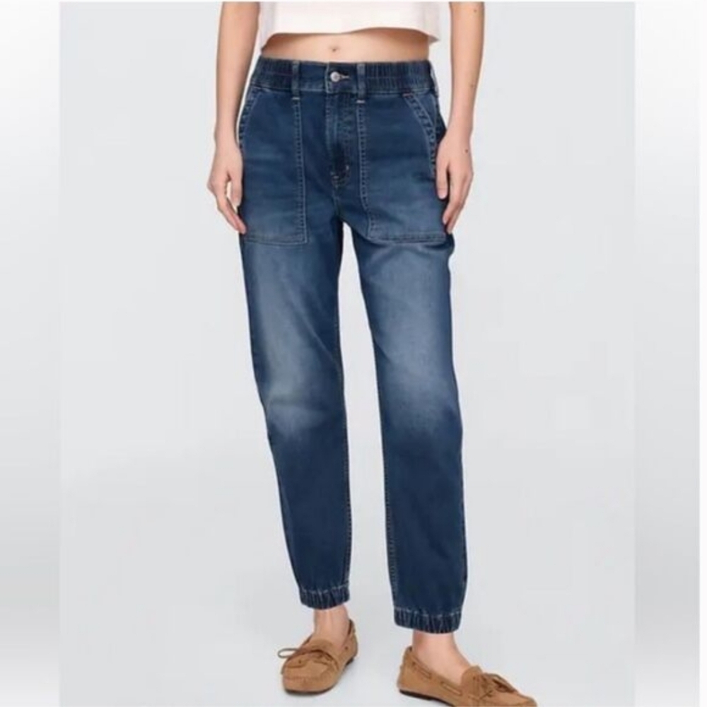 Gap Denim Knit Like Jogger Jeans Womens Medium